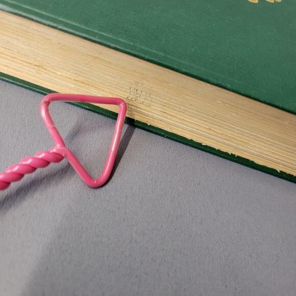 In Search Of Ireland by H.V. Morton Vintage 3rd Edition 1931 Hardcover Book - Picture 12 of 16